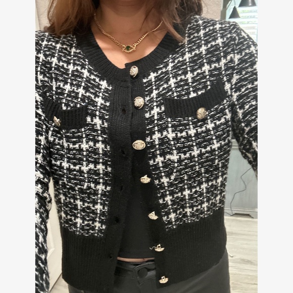 Black Plaid Button Up Cardigan Knit Long Sleeve Chest Pockets - Picture 11 of 13